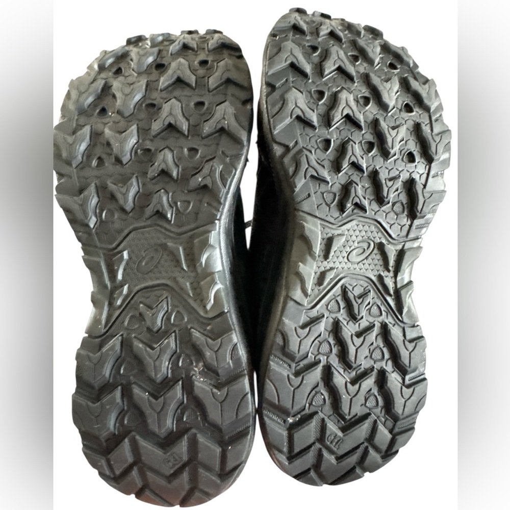 Asics Women's Black Athletic Shoes - Picture 7 of 7